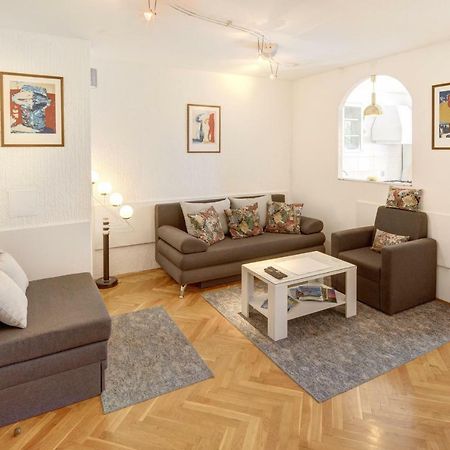 Apartman Osijek Ngoại thất bức ảnh