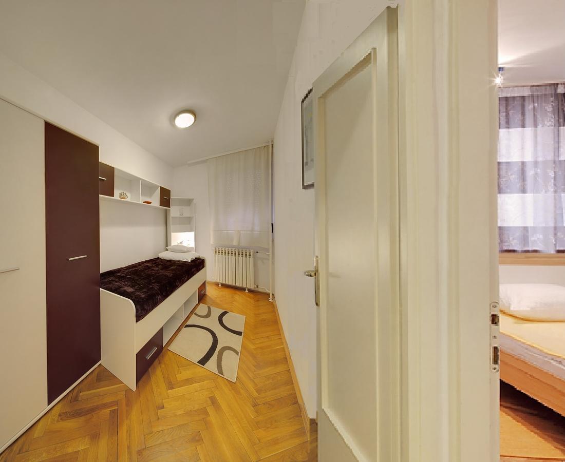 Apartman Osijek Ngoại thất bức ảnh