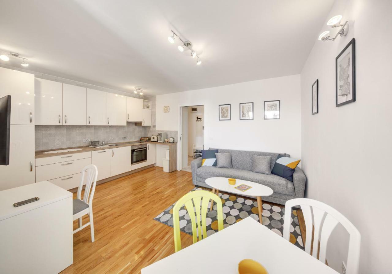 Apartman Osijek Ngoại thất bức ảnh